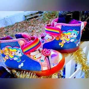 Paw patrol toddler girl shoes size 7!